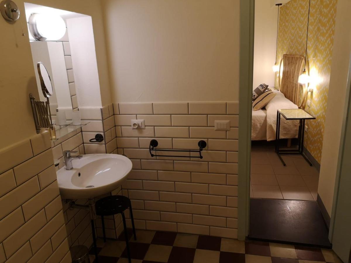 Casa Pagio Hotel Bosa Buitenkant foto