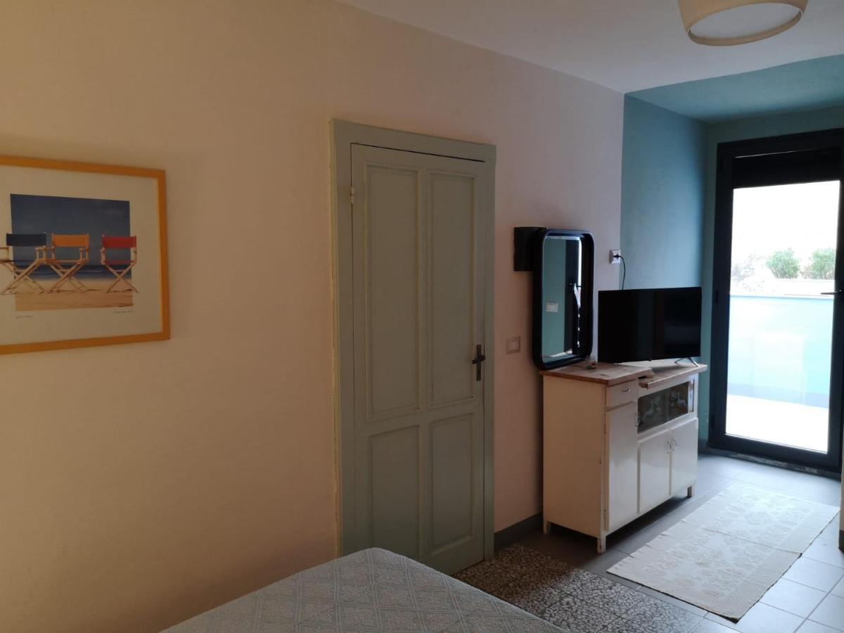 Casa Pagio Hotel Bosa Buitenkant foto